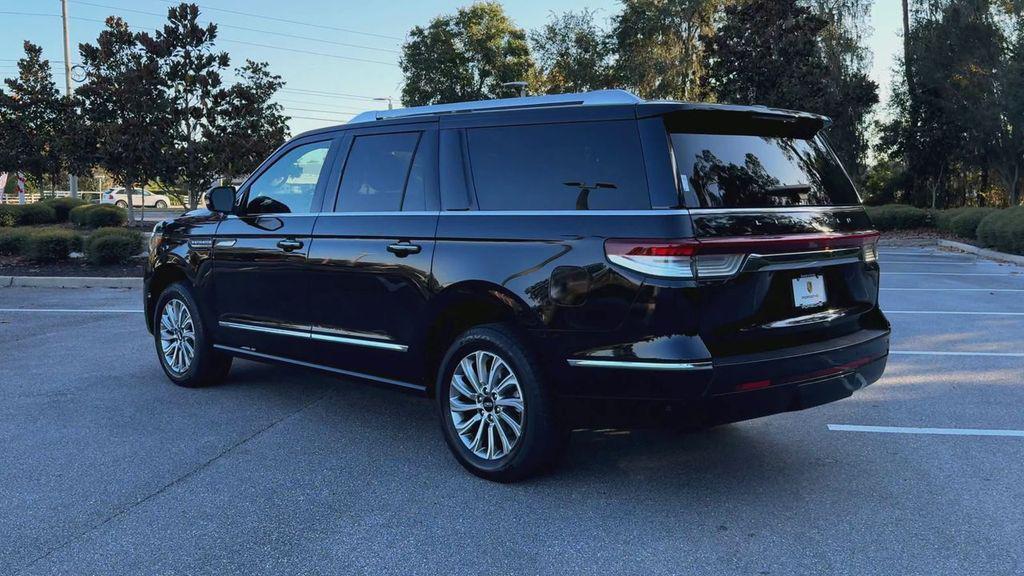 used 2024 Lincoln Navigator car, priced at $64,000