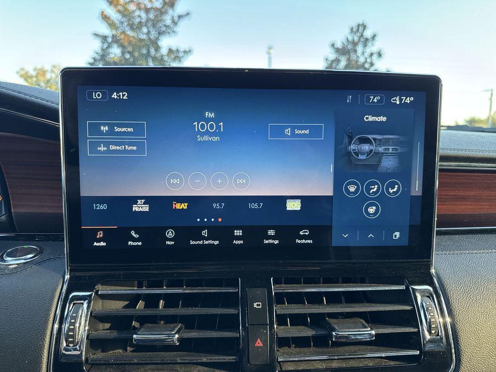 used 2024 Lincoln Navigator car, priced at $64,000