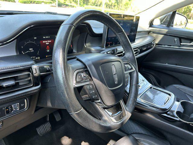 used 2022 Lincoln Nautilus car, priced at $28,000