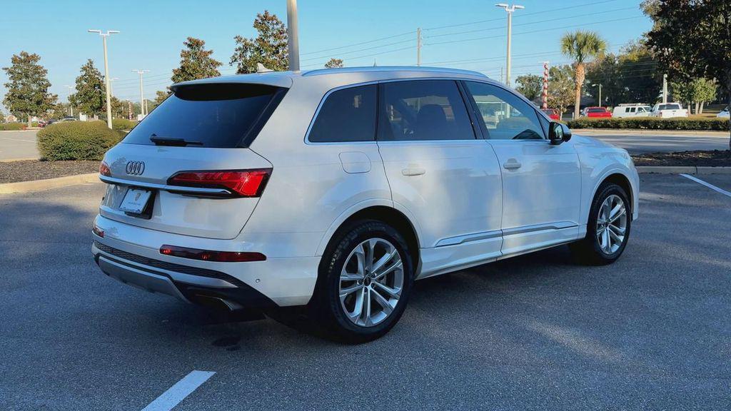 used 2025 Audi Q7 car, priced at $52,000