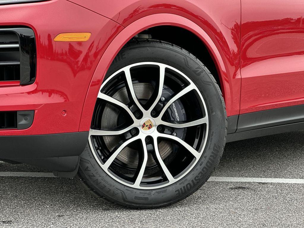 new 2025 Porsche Cayenne car, priced at $98,859