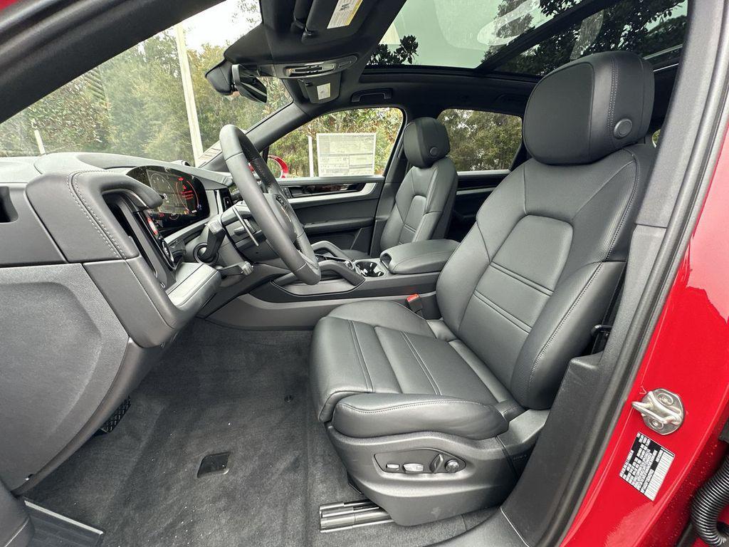 new 2025 Porsche Cayenne car, priced at $98,859