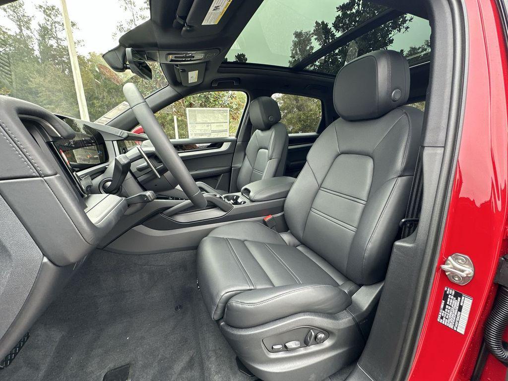new 2025 Porsche Cayenne car, priced at $98,859