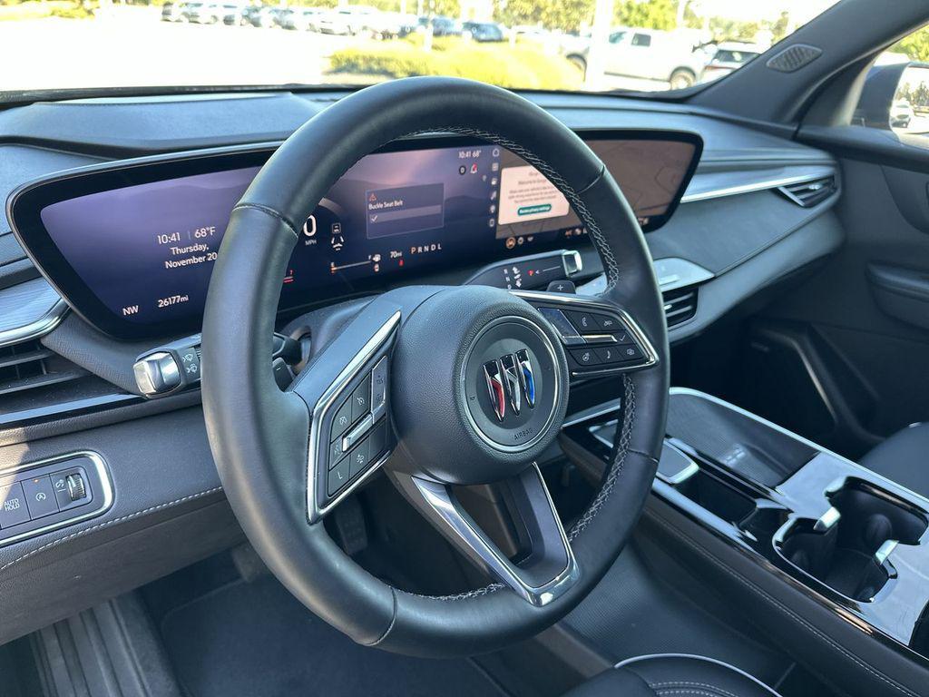 used 2025 Buick Enclave car, priced at $39,000