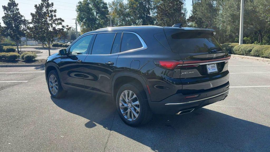 used 2025 Buick Enclave car, priced at $39,000
