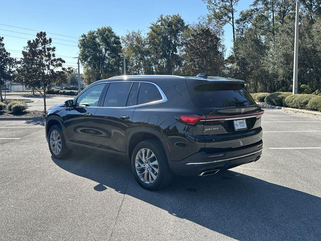 used 2025 Buick Enclave car, priced at $39,000