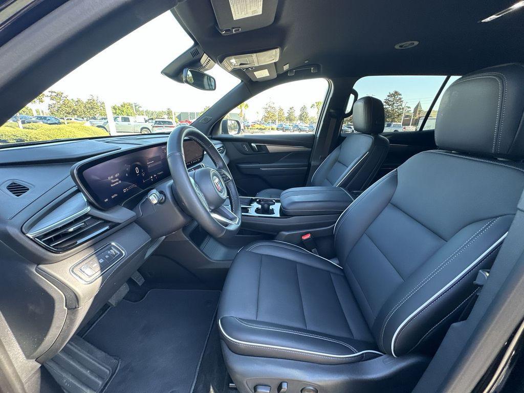 used 2025 Buick Enclave car, priced at $39,000
