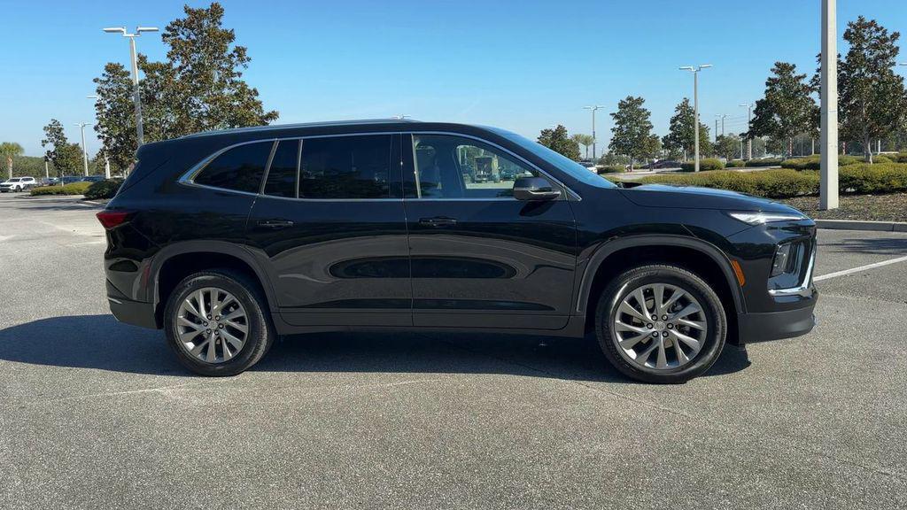 used 2025 Buick Enclave car, priced at $39,000