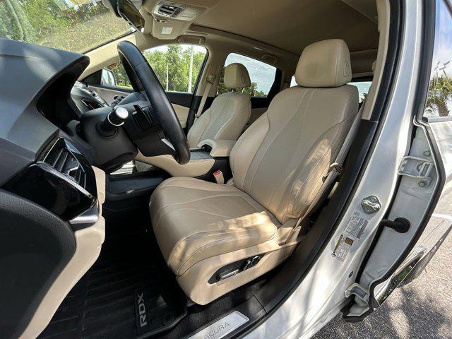 used 2020 Acura RDX car, priced at $31,000