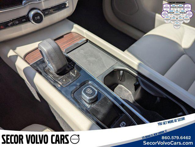 used 2022 Volvo XC60 car, priced at $37,295