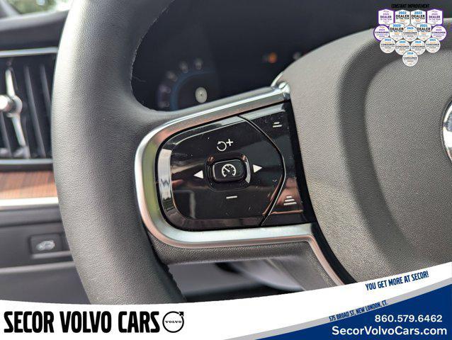 used 2024 Volvo XC60 Recharge Plug-In Hybrid car, priced at $50,495