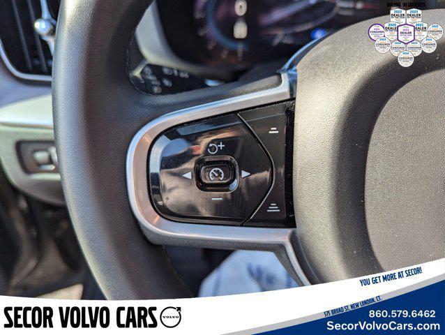 used 2022 Volvo XC60 car, priced at $43,995