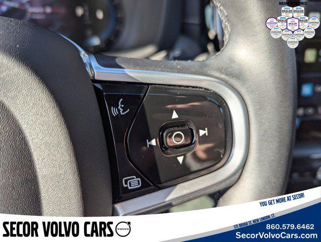 used 2022 Volvo XC60 car, priced at $43,995