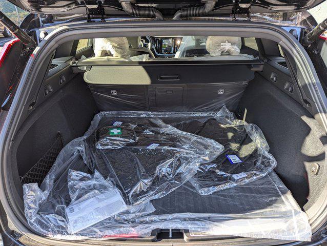 new 2025 Volvo V60 Cross Country car, priced at $61,725