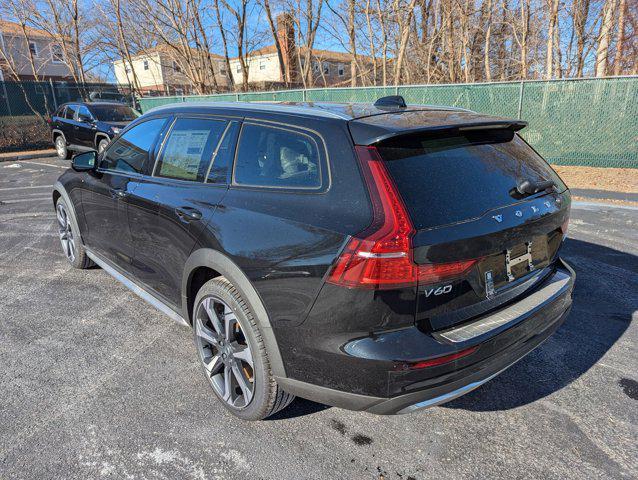 new 2025 Volvo V60 Cross Country car, priced at $61,725