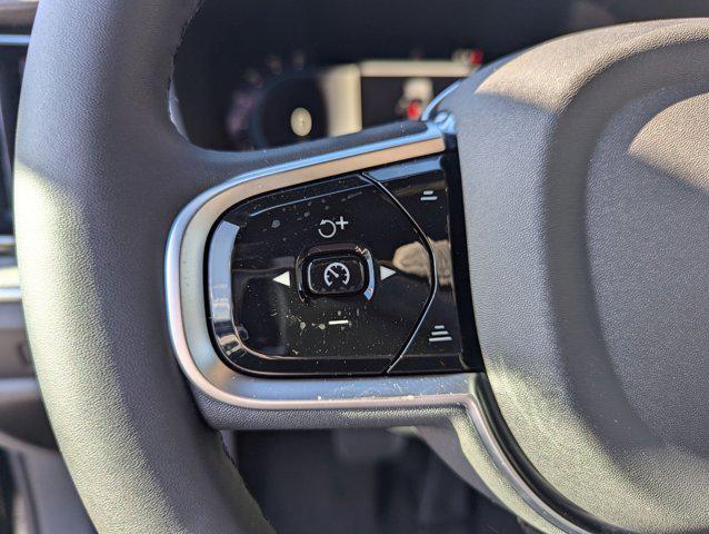 new 2025 Volvo V60 Cross Country car, priced at $61,725