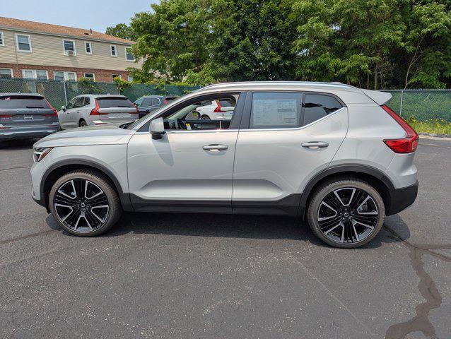 new 2025 Volvo XC40 car, priced at $54,630