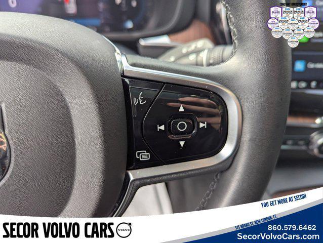 used 2023 Volvo XC60 car, priced at $35,495