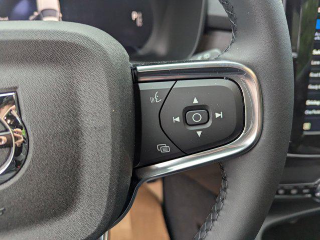 new 2025 Volvo EX40 car, priced at $62,880