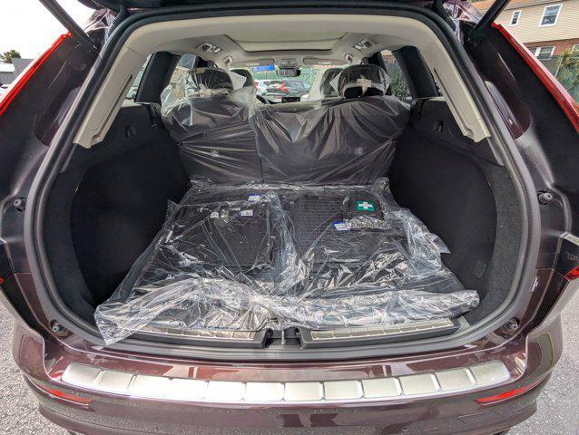 new 2026 Volvo XC60 car, priced at $58,360