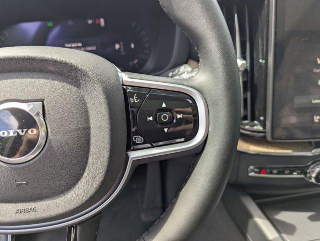 new 2026 Volvo XC60 car, priced at $58,360