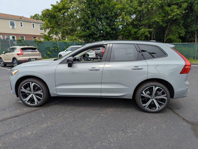 new 2025 Volvo XC60 car