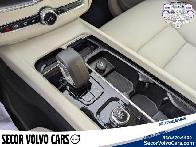 used 2023 Volvo XC60 car, priced at $32,995