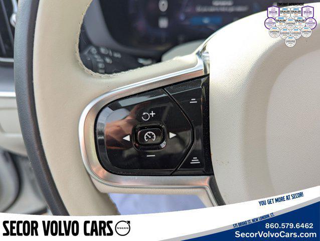 used 2023 Volvo XC60 car, priced at $32,995