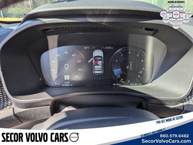 used 2021 Volvo XC40 car, priced at $33,766