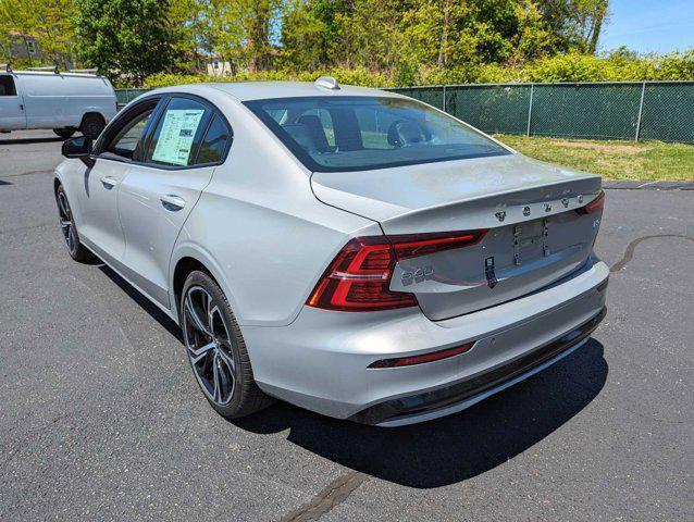 new 2024 Volvo S60 car, priced at $45,825