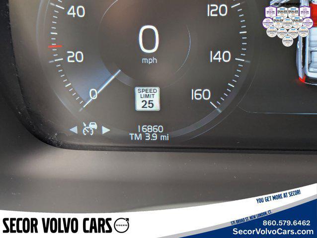 used 2022 Volvo XC90 car, priced at $44,495