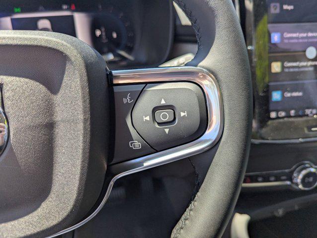 new 2025 Volvo XC40 car, priced at $48,335