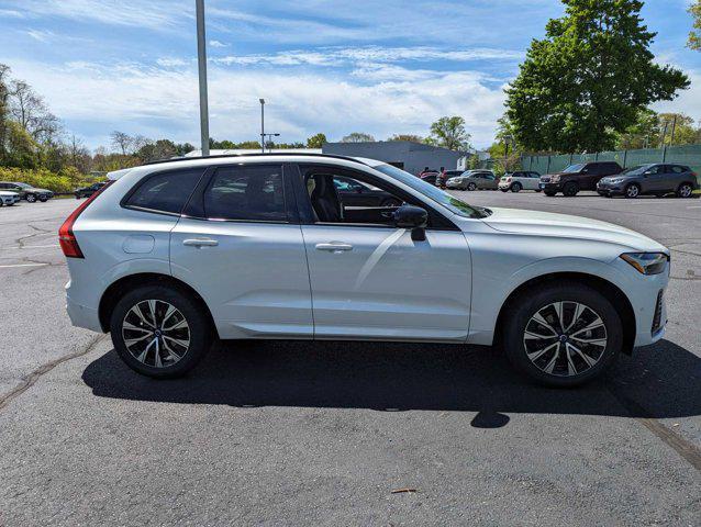 new 2024 Volvo XC60 car, priced at $54,925