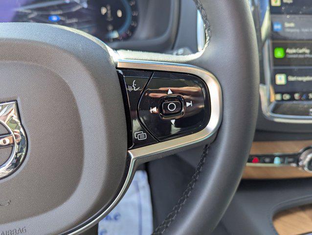 new 2025 Volvo XC90 car, priced at $67,455