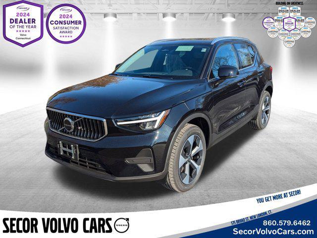 new 2025 Volvo XC40 car, priced at $45,465