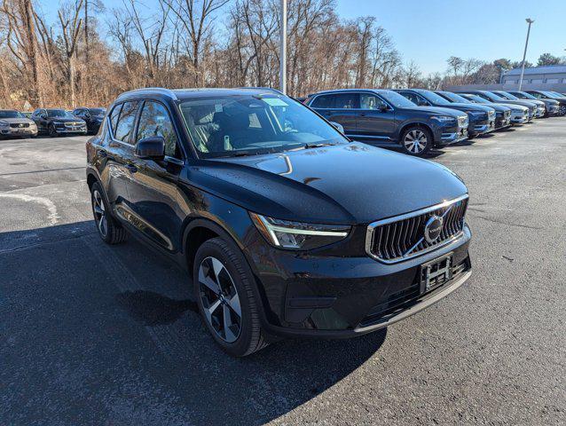 new 2025 Volvo XC40 car, priced at $44,465