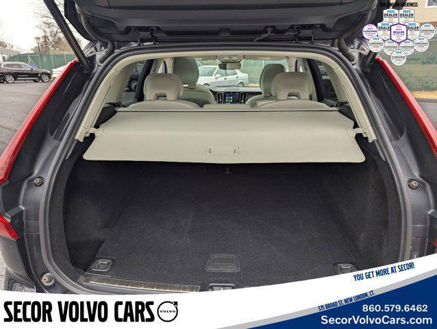 used 2023 Volvo XC60 car, priced at $37,595