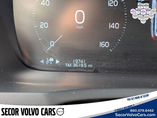 used 2022 Volvo XC90 car, priced at $38,995