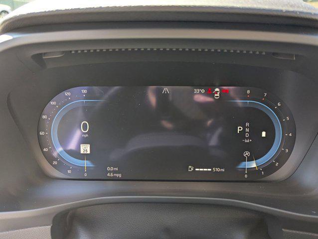 new 2025 Volvo XC40 car, priced at $50,040