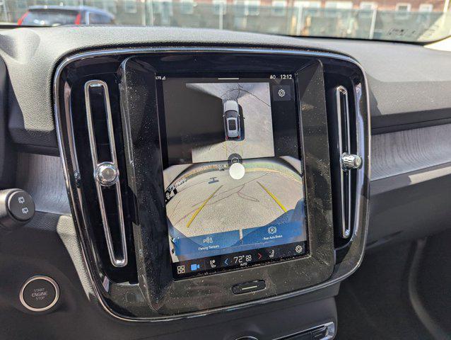 new 2025 Volvo XC40 car, priced at $51,235