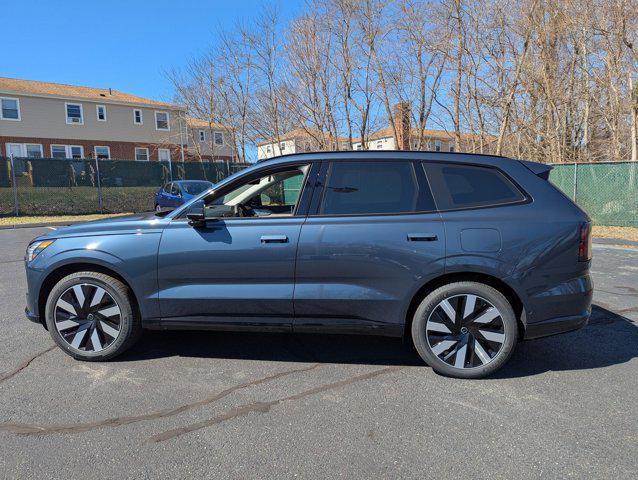 new 2025 Volvo EX90 car, priced at $93,840
