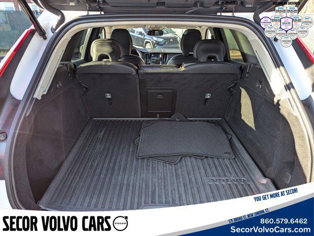 used 2022 Volvo XC60 car, priced at $34,495