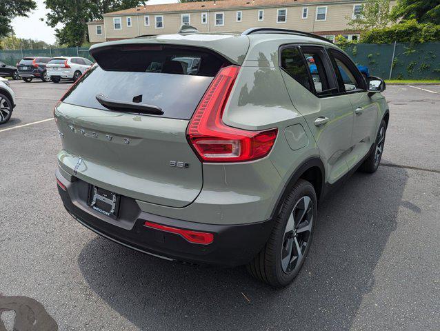 new 2025 Volvo XC40 car, priced at $46,315