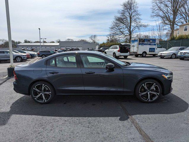 new 2024 Volvo S60 car, priced at $45,004