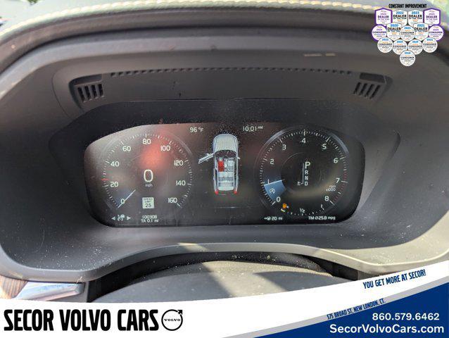 used 2021 Volvo XC60 car, priced at $25,995