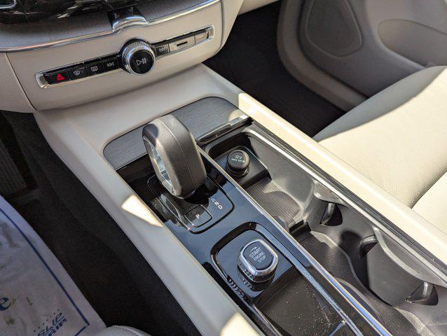 new 2025 Volvo XC60 Plug-In Hybrid car, priced at $65,425