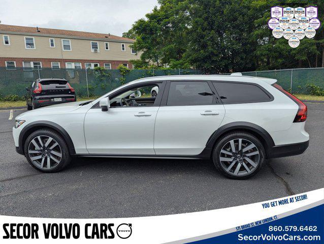 used 2022 Volvo V90 Cross Country car, priced at $45,495