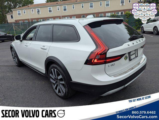 used 2022 Volvo V90 Cross Country car, priced at $45,495