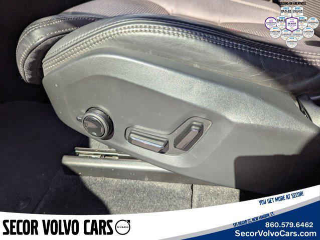 used 2022 Volvo XC60 car, priced at $36,995