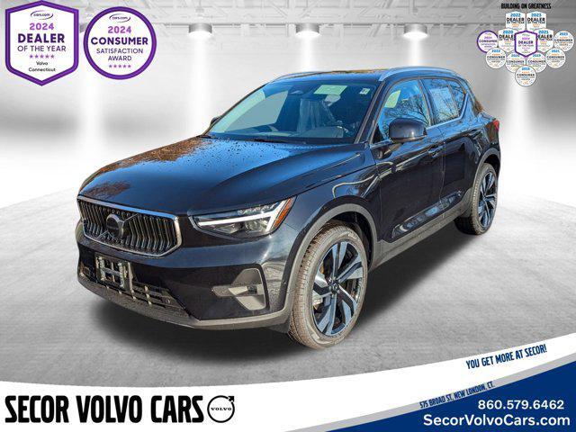 new 2025 Volvo XC40 car, priced at $50,040